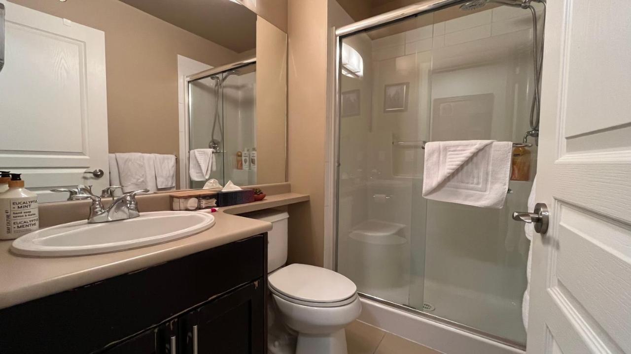 Waterscapes Resort Kelowna 2 Full Bedrooms Suite Vacation Rentals, Short Term Rentals. Eksteriør bilde